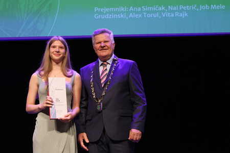 ZLATE PETICE 18 FOTO LJUBO VUKELIČ